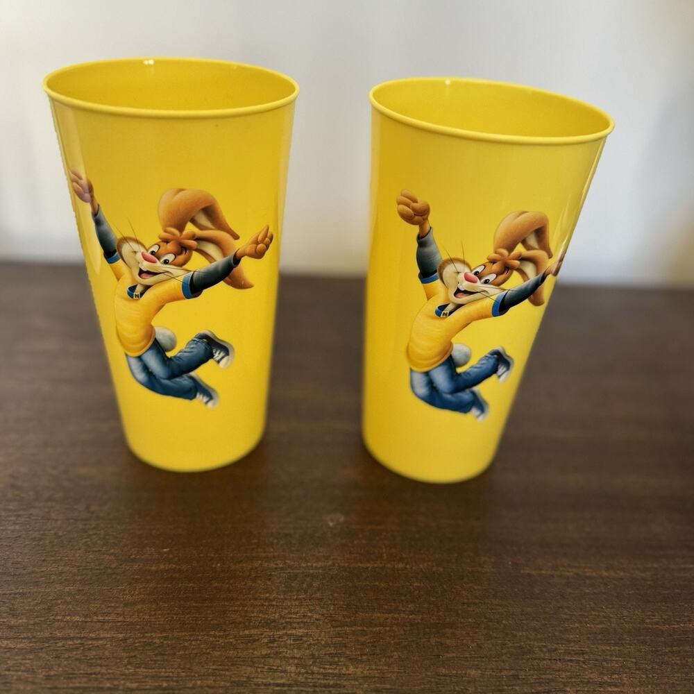 Nesquik Collectible Plastic Cups Tumblers Rabbit Nestle Chocolate Milk Set of 2